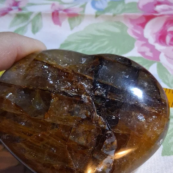 Heart-Shaped Brown Smokie Quartz Stone Accent - Picture 4 of 4